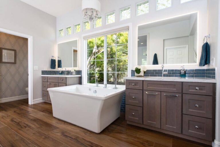 Bath Remodeling Showrooms Near Me - Fineline Kitchens Inc. 2025